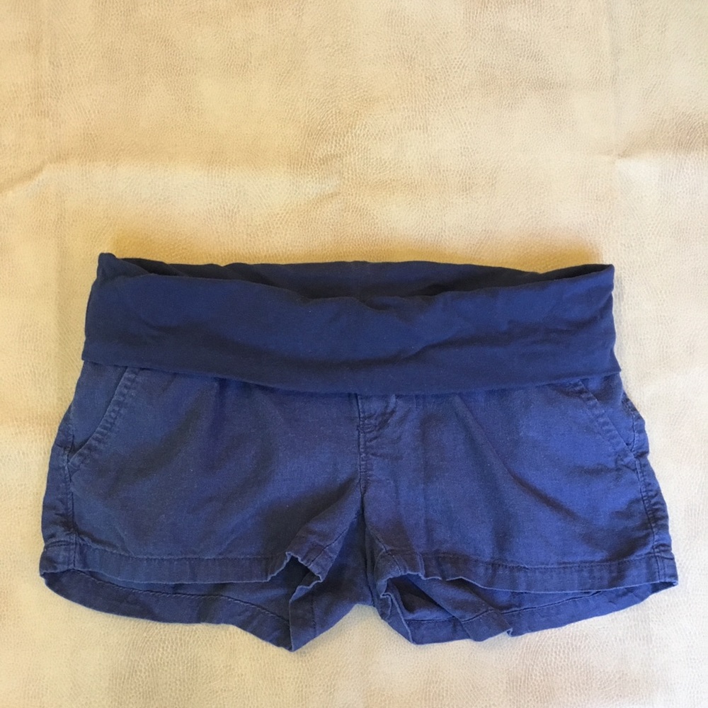 XS Old Navy linen/cotton maternity shorts